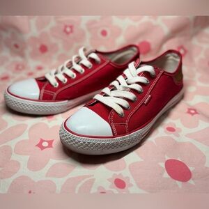 Levi’s Red Canvas Low-Top Sneakers – Womens Size 8